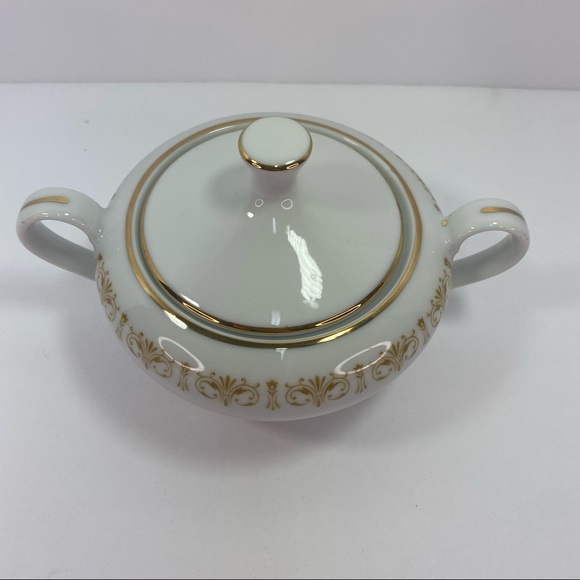 Sheffield Fine China Sugar Bowl Dish with Lid - Picture 2 of 13